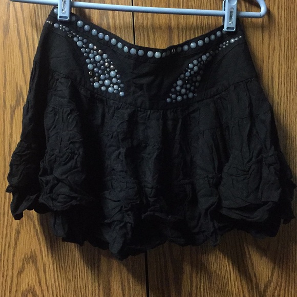 Skirt - Picture 1 of 3